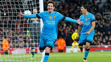 Messi scores twice as Barcelona beats Arsenal in Champions League match ...