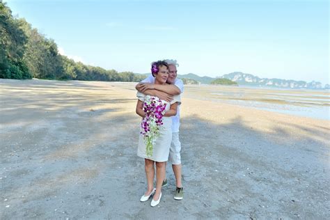 Krabi Beach Wedding Ceremony Package : Sophie + Philippe