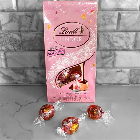 Lindt Lindor Chocolates, I love you. No, I really do. And now they have ...