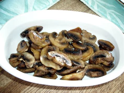 Baked Mushrooms Recipe - Genius Kitchen