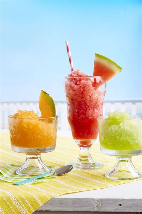 33 Best Summer Drink Recipes - Easy Non Alcoholic Summer Drinks