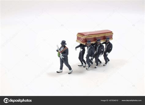 Dancing Coffin Meme Black Men Who Carry Coffin Dance Stock Photo by ...