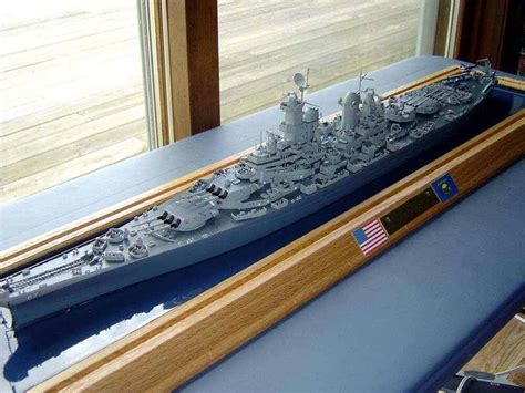 Pin by Sean DeCarlo on USS Montana BB-67 | Warship model, Battleship ...