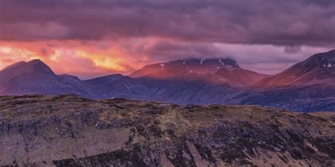 Foto gratis: picco di montagna, paesaggio, all'aperto, geologia, tramonto, cielo, all'aperto, natura