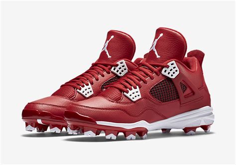 Jordan 4 Baseball Cleats | SneakerNews.com