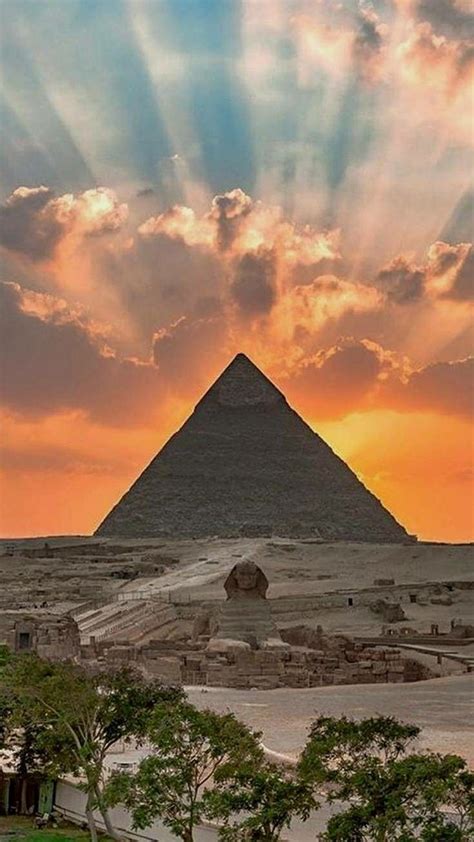 Pyramid wallpaper | Egypt wallpaper, Egypt aesthetic, Egypt