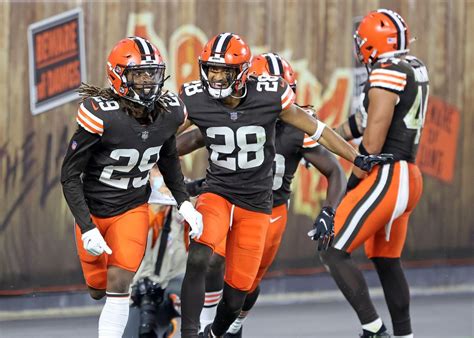 Browns still shuffling players in the secondary - cleveland.com