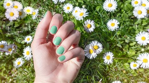 2023 Spring Nail Color Ideas That Are Trending This Season | PERFECT