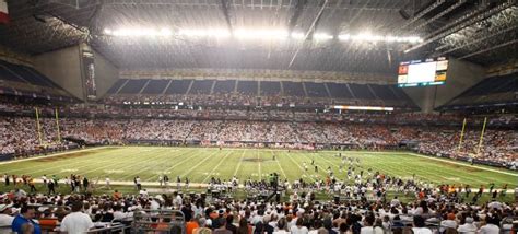 Alamodome - Facts, figures, pictures and more of the UTSA Roadrunners ...