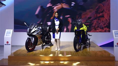 Bharat Mobility Expo 2024: Suzuki GSX-8R showcased in India. Launch ...