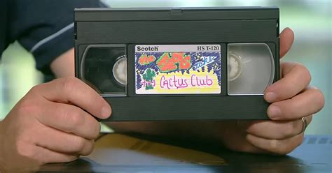 This Easy Hack Will Let You Transfer Your Old VHS Tape To Your Computer