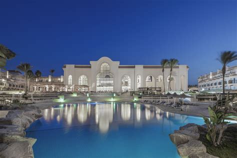 Sahl Hasheesh | Pyramisa Hotels