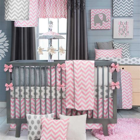 21 Inspiring Ideas for Creating A Unique Crib With Custom Baby Bedding ...