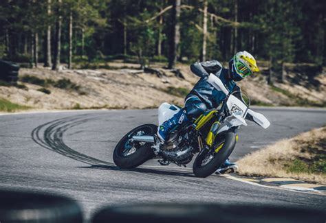 2021 Husqvarna 701 Supermoto [Specs, Features, Photos] | wBW