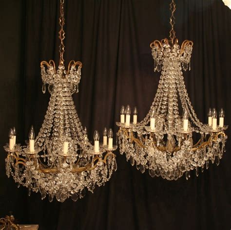 A French Pair Of 10 Light Antique Chandeliers (With images) | Chandelier design, Antique ...