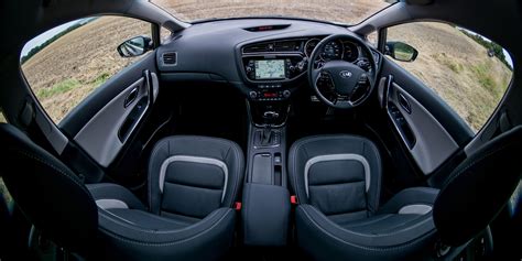 Kia Ceed (2015-2017) Interior & Infotainment | carwow