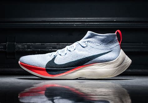 Nike Zoom VaporFly Elite Detailed Look | SneakerNews.com