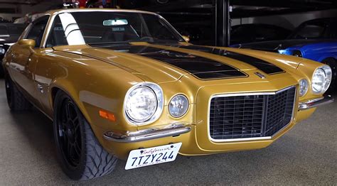 Fully Restored 1970 Chevy Camaro Flexes Its Muscles