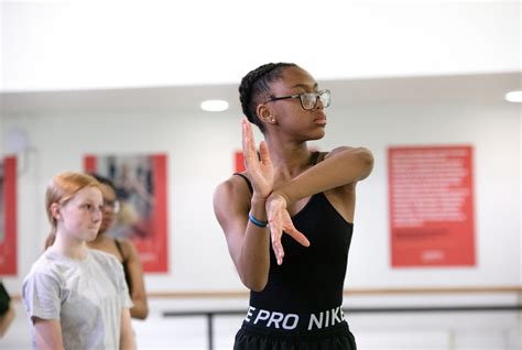 Australia | RAMBERT GRADES - Level 1 Training for Teachers - Grades 1-3