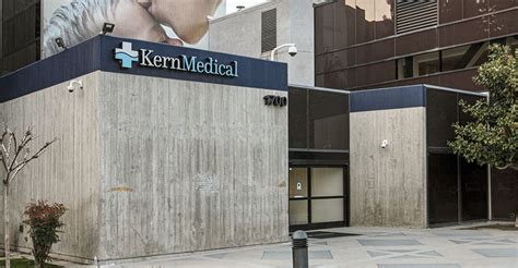 Kern Medical: A Lesson in Rubber Flooring | Human Spaces