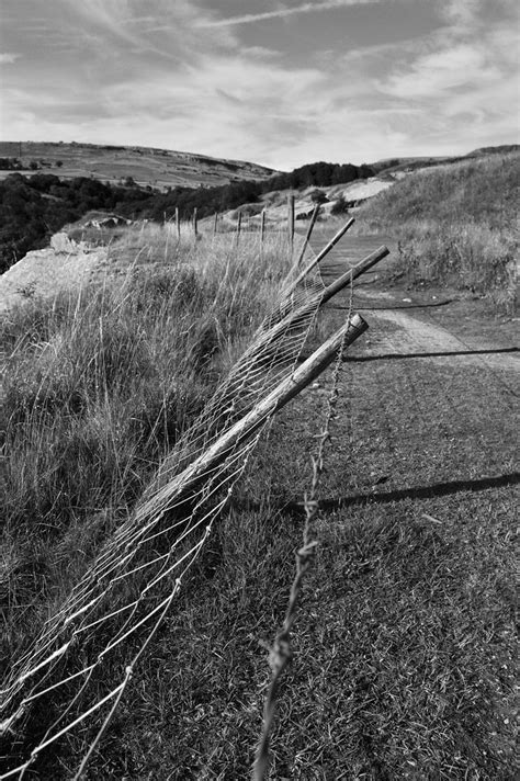Barbed wire fence_Ingleton | Gideon Chilton | Flickr