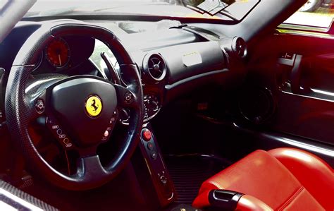 Ferrari Enzo Interior