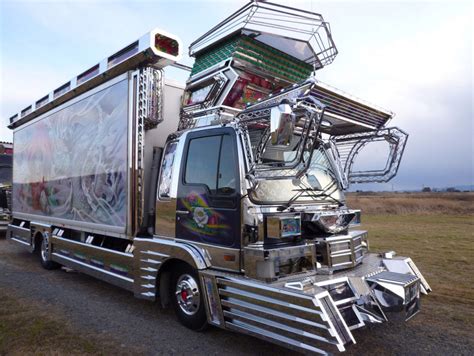 Truck Drivers in Japan Create an Art Form - Dekotora