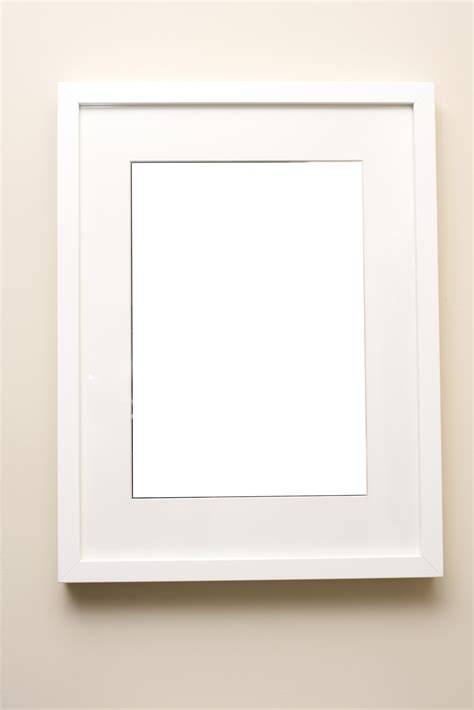 Free Stock Photo 13110 Simple empty white picture frame | freeimageslive