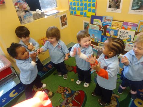 Welcome to the HH Toddler Classroom!: Circle Time Fun!