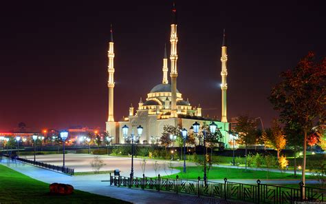 Grozny city at night time · Russia Travel Blog