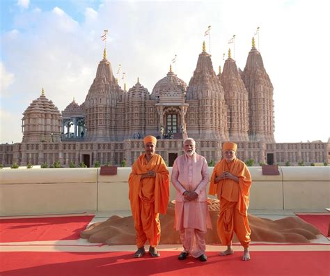 PM Narendra Modi inaugurates BAPS Swaminarayan Mandir in Abu Dhabi ...