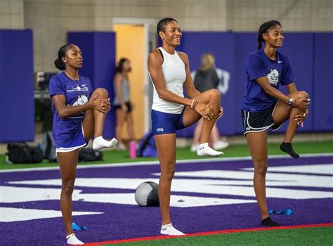 TCU Track & Field on Twitter: "𝘽𝙖𝙘𝙠 𝙖𝙩 𝙞𝙩 💪 #GoFrogs https://t.co/Zz5FoBhgky" / Twitter