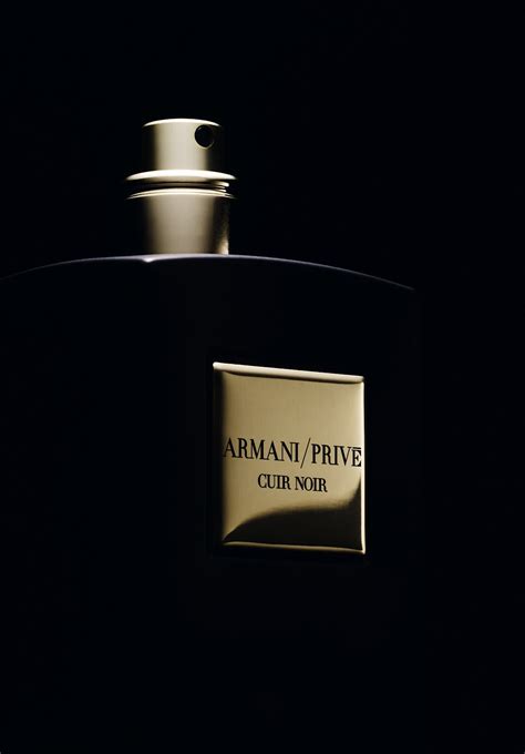 Perfume Shrine: Armani Prive Cuir Noir: new fragrance