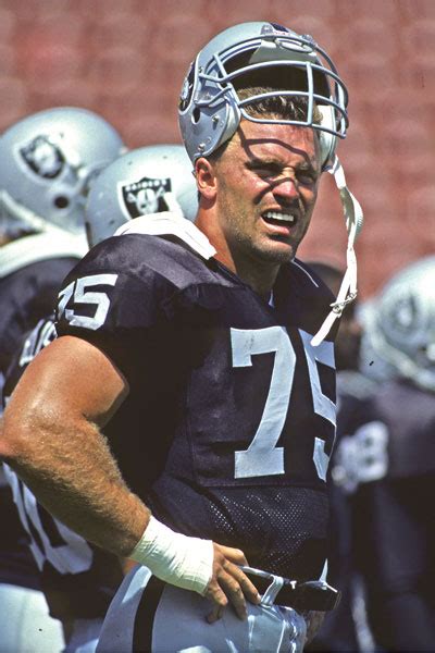 Howie Long talks about Hall of Fame, Raiders, Terry Bradshaw, Lyle ...