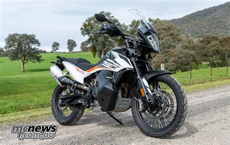 2019 KTM 790 Adventure Review | Motorcycle Test | MCNews