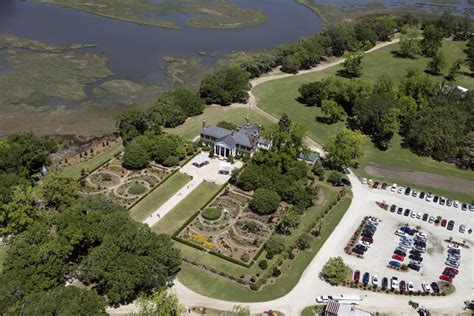 Aerial view of the house and some of the grounds of the Boone Hall ...