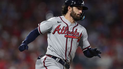 Dansby Swanson has reportedly priced himself out of Atlanta Braves market