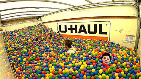 The World's Largest Ball Pit! - Large Ballpit Hire