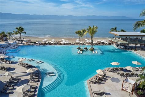 Marriott Puerto Vallarta Resort & Spa, Puerto Vallarta: $143 Room Prices & Reviews | Travelocity