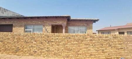 Rdp Houses For Sale, Tsakane | RentUncle