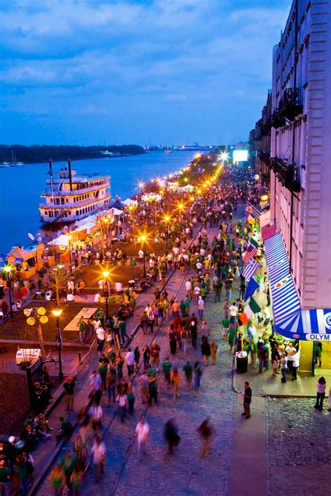 Savannah's Waterfront | Official Georgia Tourism & Travel Website ...