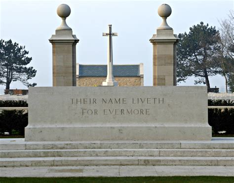 Design and Structure of Commonwealth War Cemeteries