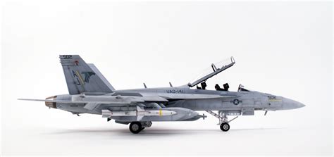 EA-18G Growler - Model Aces