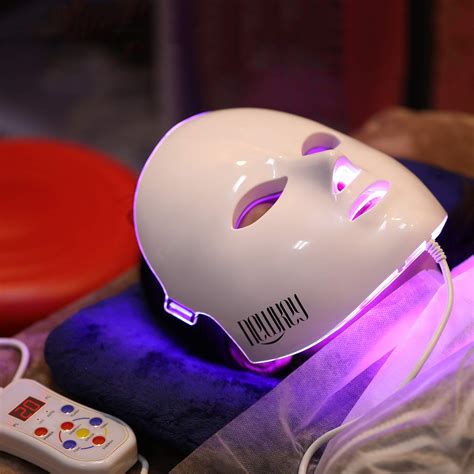 Led Face Mask, NEWKEY Led Light Therapy 7 Color Facial Skin Care Mask - with Clinically Proven ...