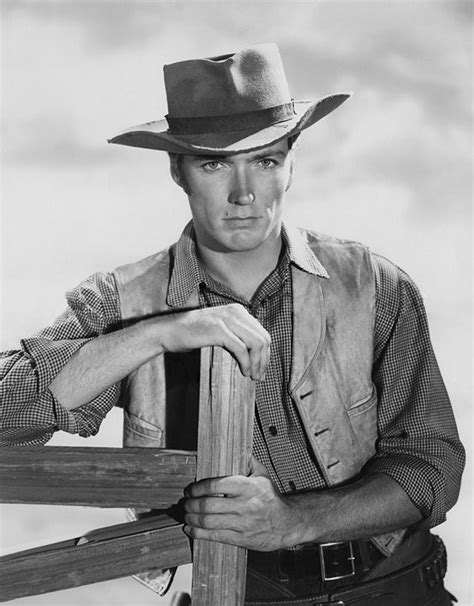 172 best Clint Eastwood - Rawhide (TV Series 1959–1965) images on Pinterest | Clint eastwood, Tv ...