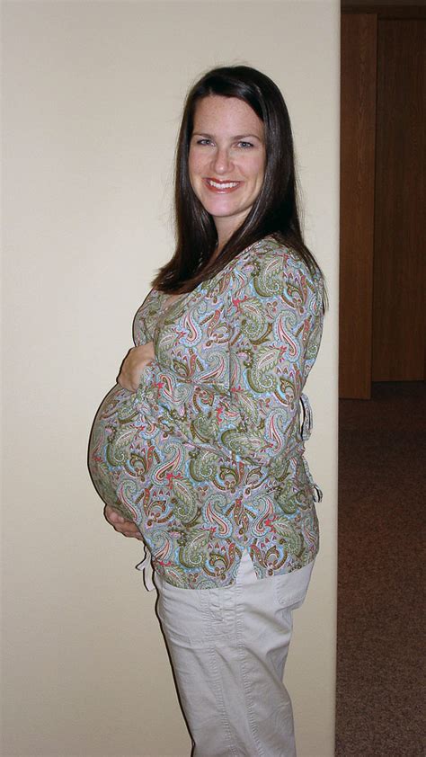 34 weeks – The Maternity Gallery