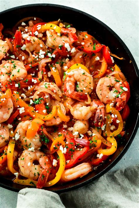 Shrimp, Bell Pepper and Onions Skillet - Primavera Kitchen