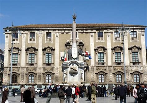 Catania - City Hall | In the centre of Duomo Plaze is a much… | Flickr