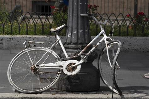 Broken Bicycle Stock Photos, Images and Backgrounds for Free Download