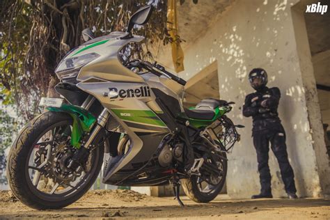 DSK Benelli 302R Review: The Only Sportsbike from Benelli!